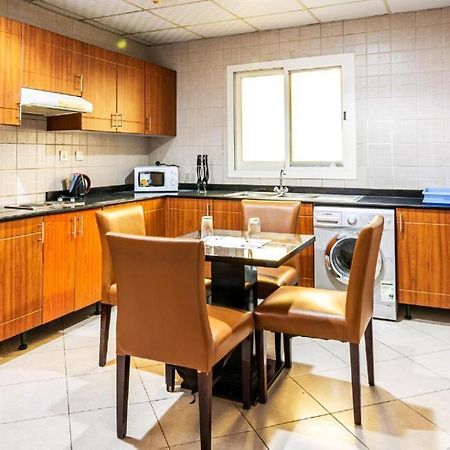 Icon Hotel Apartments Дубай Екстер'єр фото