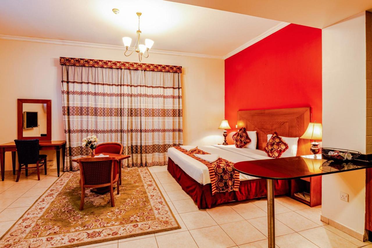Icon Hotel Apartments Дубай Екстер'єр фото
