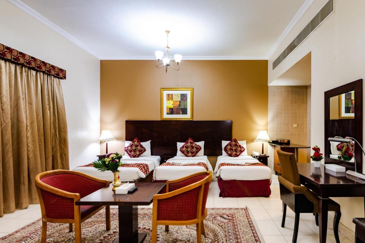 Icon Hotel Apartments Дубай Екстер'єр фото