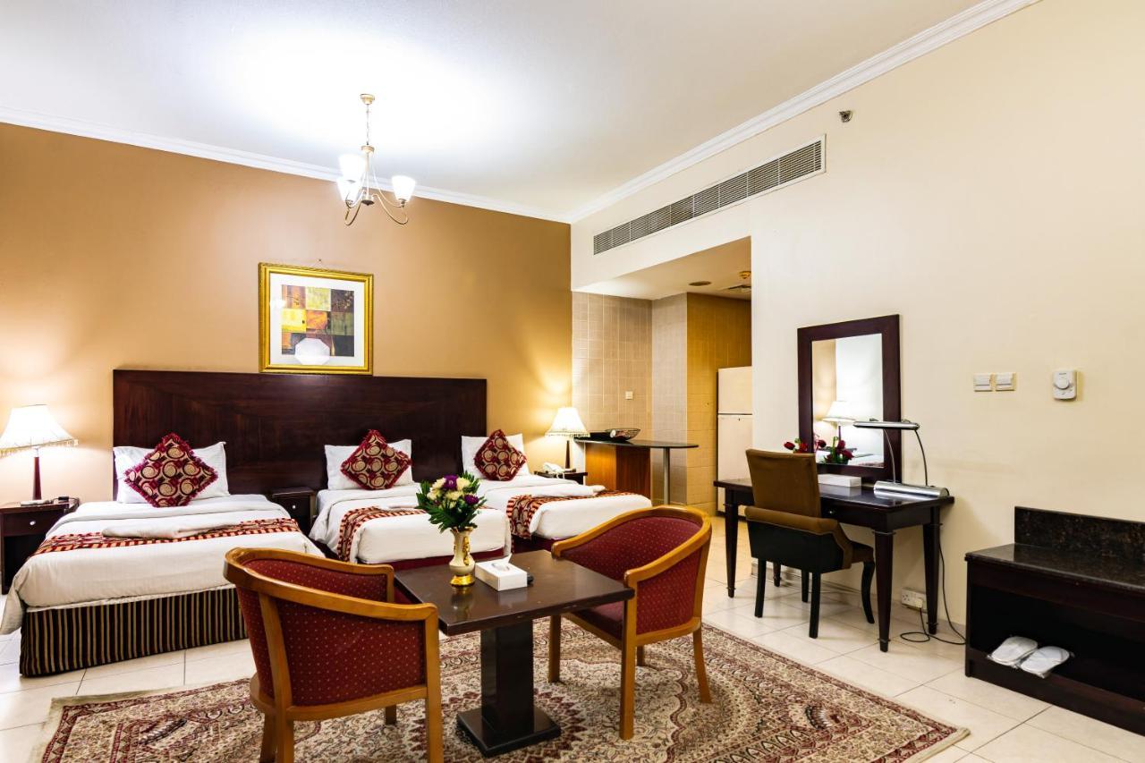 Icon Hotel Apartments Дубай Екстер'єр фото