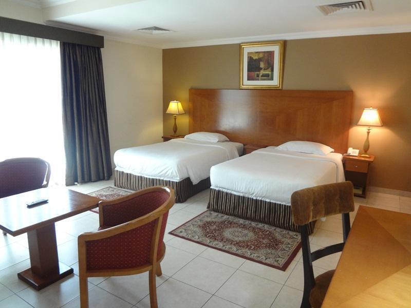 Icon Hotel Apartments Дубай Екстер'єр фото